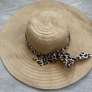 Women’s Wide Brim Straw Sun Hat | Leopard Ribbon Bow | Beach Summer Hat